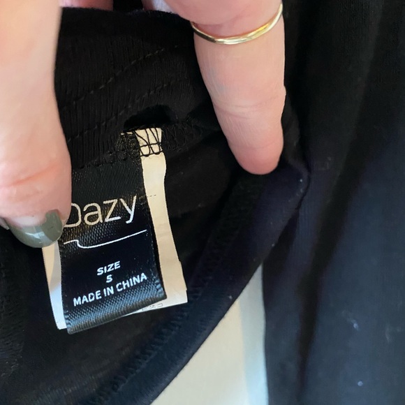 Dazy Black White Stitching Long Sleeve Contrast Top Tapered Small Womens Notched - Picture 4 of 10